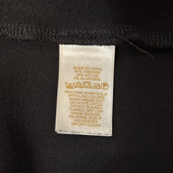 Kate Spade Kammy Skirt Bow Detail Black Stretchy Knit Pull-On Girls Size Medium - Picture 6 of 10